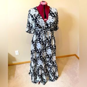 Beautiful chiffon maxi dress